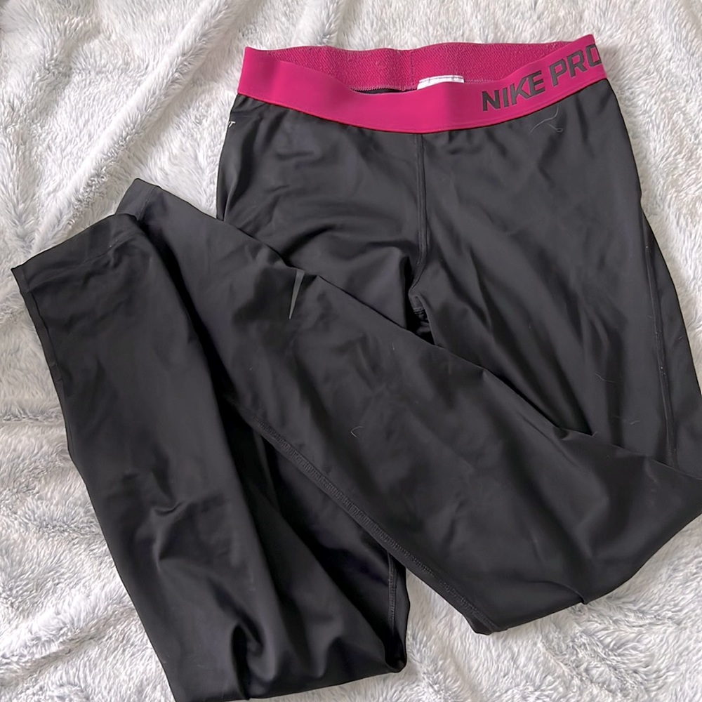 Nike Pro dri-fit leggings- Medium